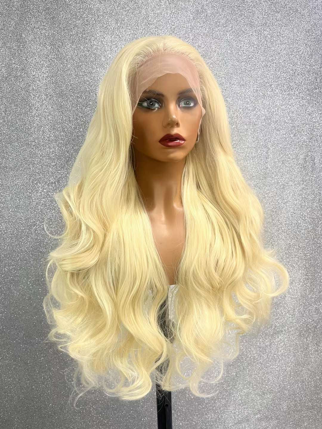 Long wavy blonde hair,28 inch synthetic hair 13x4 lace front,no tangles